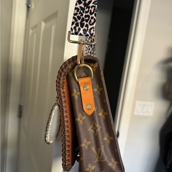 Authentic Louis Vuitton braided vintage boho crossbody fringeless - Picture 11 of 13